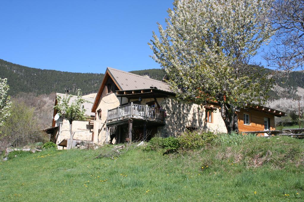 Gite d'Aliège Péone Esterno foto